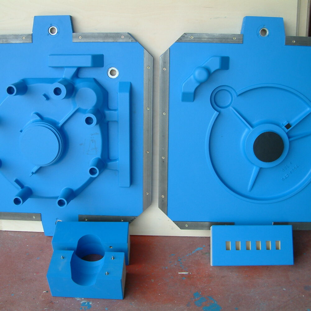 Molde de madera para válvulas